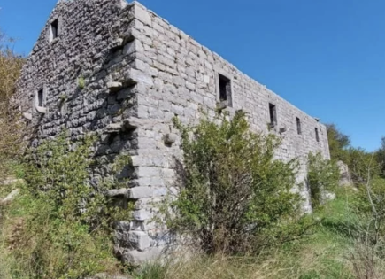 Дом под реконструкцию за 150 000 евро в Херцег-Нови, Черногория