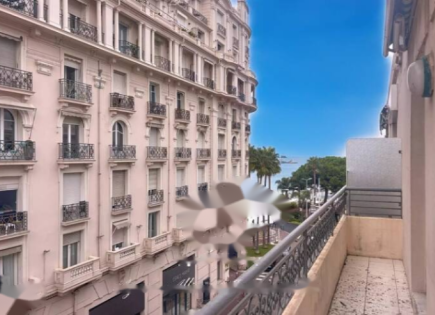 Квартира за 440 000 евро в Каннах, Франция