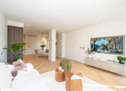 Квартира за 695 000 евро в Каннах, Франция