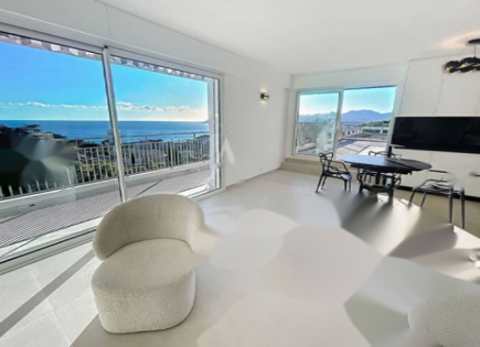 Квартира за 960 000 евро в Каннах, Франция