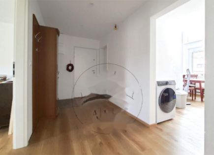 Квартира за 398 000 евро в Любляне, Словения