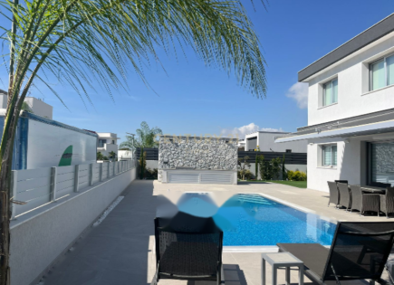 Квартира за 690 000 евро в Мони, Кипр