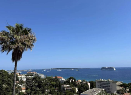 Квартира за 372 600 евро в Каннах, Франция