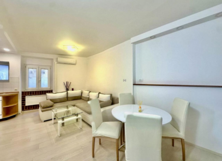 Квартира за 239 000 евро в Пиране, Словения