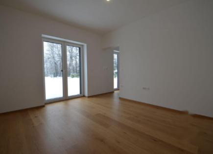 Квартира за 495 000 евро в Любляне, Словения