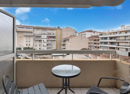 Квартира за 119 000 евро в Каннах, Франция