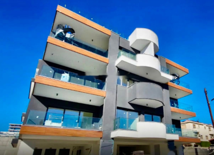 Квартира за 420 000 евро в Айос-Атанасиосе, Кипр