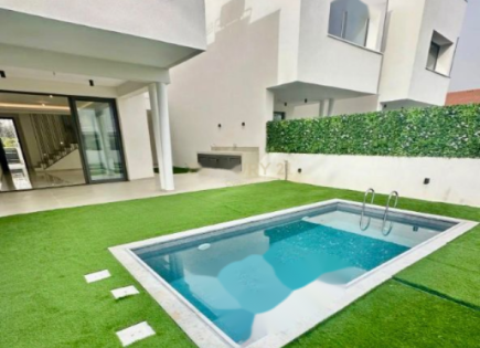 Квартира за 540 000 евро в Трахони, Кипр