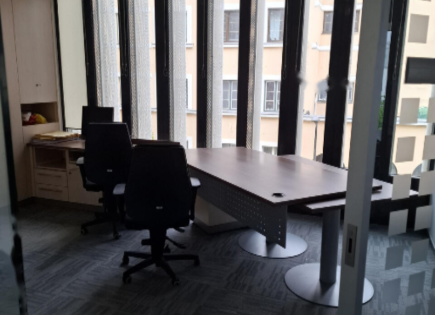 Офис за 766 700 евро в Любляне, Словения