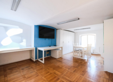 Офис за 100 700 евро в Любляне, Словения