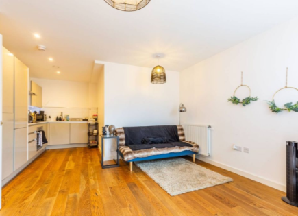 Квартира за 431 250 евро в Лондоне, Великобритания