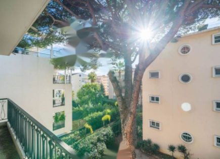 Квартира за 399 000 евро в Каннах, Франция