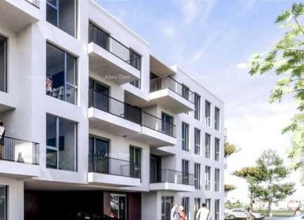 Квартира за 215 000 евро в Умаге, Хорватия