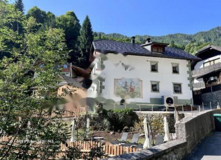 Дом за 495 000 евро в Радовлице, Словения