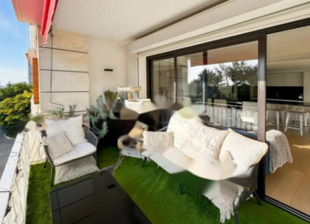 Квартира за 619 000 евро в Каннах, Франция