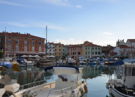 Квартира за 249 000 евро в Изоле, Словения