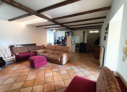 Квартира за 188 000 евро в Гориции, Италия