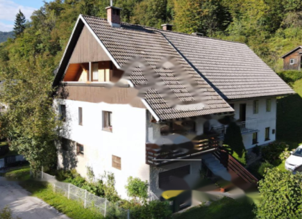 Дом за 297 000 евро в Радовлице, Словения