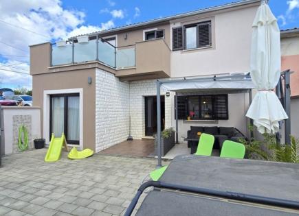 Дом за 273 000 евро в Марчане, Хорватия