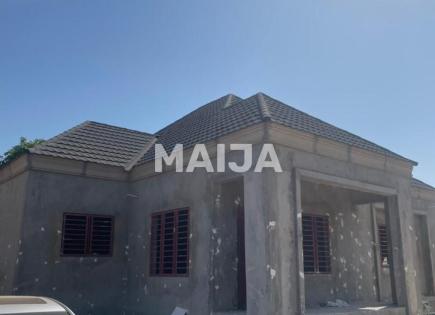 Дом за 81 368 евро в Гамбии