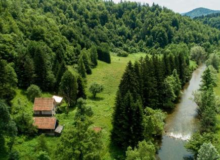 Земля за 400 000 евро в Горски-Котаре, Хорватия