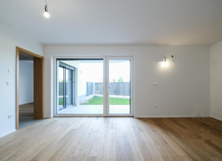 Квартира за 397 505 евро в Любляне, Словения