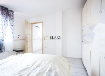 Квартира за 410 000 евро в Пиране, Словения