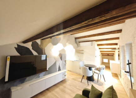 Квартира за 230 000 евро в Изоле, Словения