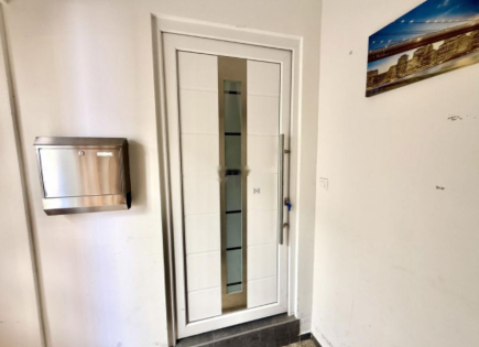 Квартира за 156 000 евро в Пиране, Словения