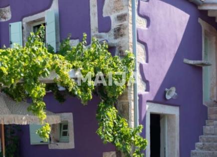 Коттедж за 297 000 евро в Светвинченате, Хорватия