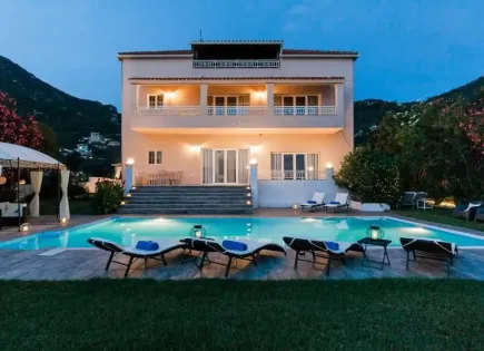 Вилла за 1 850 000 евро на Корфу, Греция