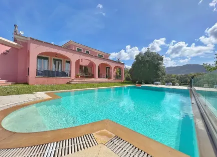 Вилла за 1 100 000 евро на Корфу, Греция