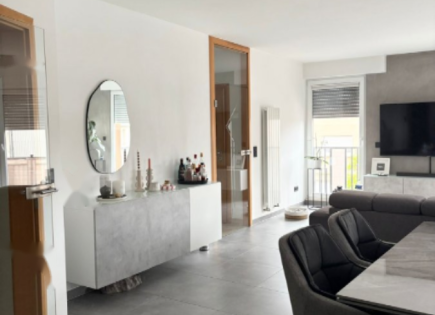 Квартира за 945 000 евро в Люксембурге, Люксембург