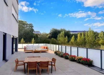 Квартира за 685 000 евро в Люксембурге, Люксембург