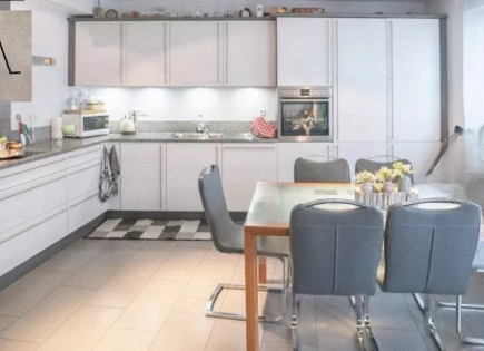 Квартира за 670 000 евро в Люксембурге, Люксембург