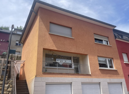 Квартира за 695 000 евро в Люксембурге, Люксембург