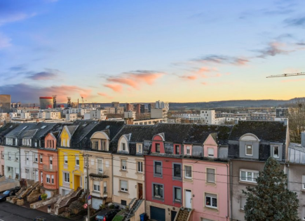 Квартира за 388 000 евро в Люксембурге, Люксембург