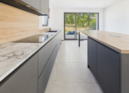 Квартира за 1 550 000 евро в Люксембурге, Люксембург