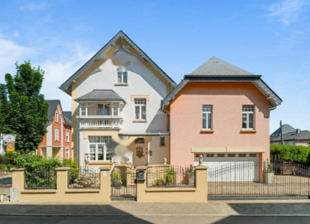 Квартира за 1 980 000 евро в Люксембурге, Люксембург