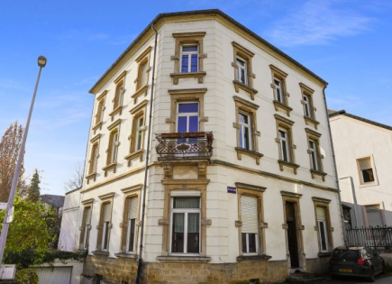 Квартира за 690 000 евро в Люксембурге, Люксембург