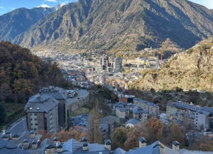 Квартира за 320 000 евро в Эскальдесе, Андорра