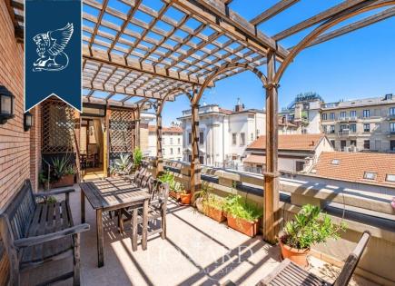 Апартаменты за 3 500 000 евро в Милане, Италия