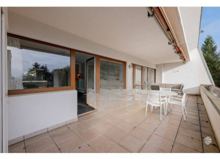 Квартира за 885 000 евро в Люксембурге, Люксембург