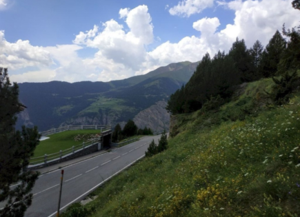 Квартира за 1 750 000 евро в Ла-Массане, Андорра