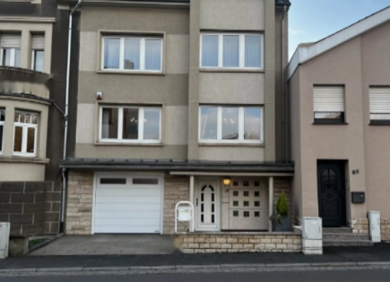 Квартира за 1 050 000 евро в Люксембурге, Люксембург