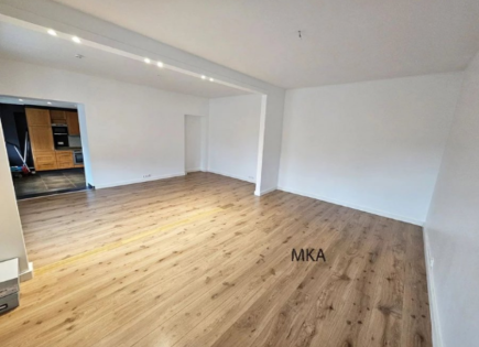 Квартира за 448 000 евро в Люксембурге, Люксембург