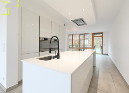 Квартира за 829 000 евро в Люксембурге, Люксембург