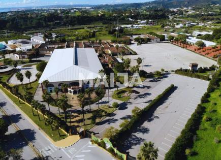 Коммерческая недвижимость за 24 000 000 евро в Эстепоне, Испания