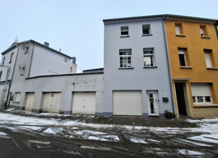 Квартира за 595 000 евро в Люксембурге, Люксембург