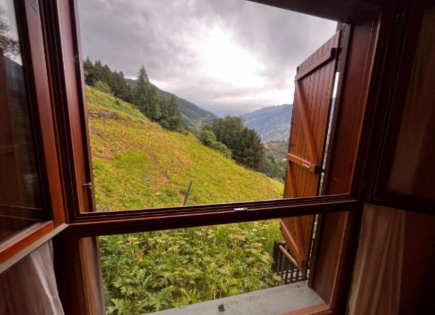 Квартира за 275 000 евро в Сиспони, Андорра